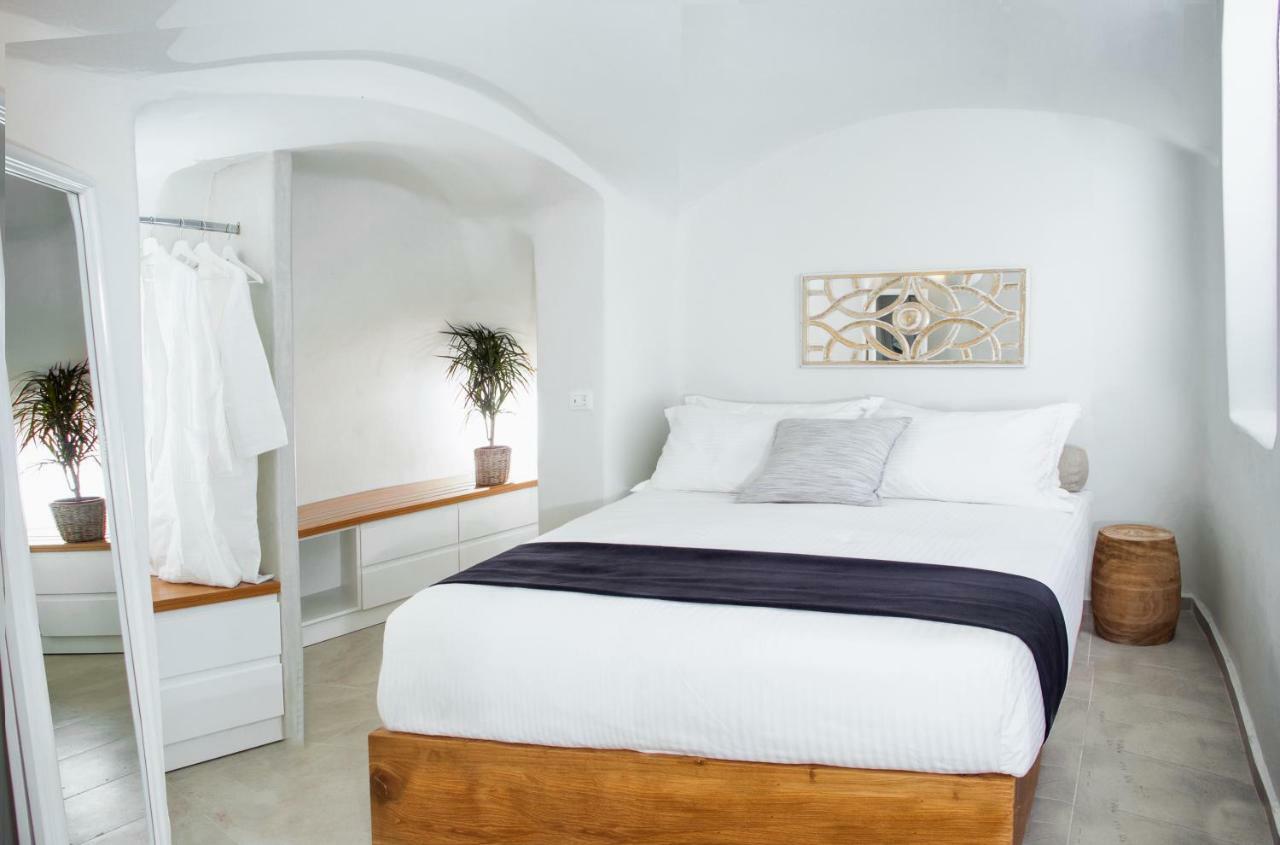 Sweet Nectar Villa With Hot Tub Pyrgos Kallistis ภายนอก รูปภาพ
